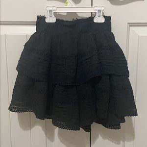 arie discontinued rock and ruffle skirt in the size xs